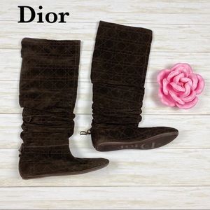 ruched flat boots